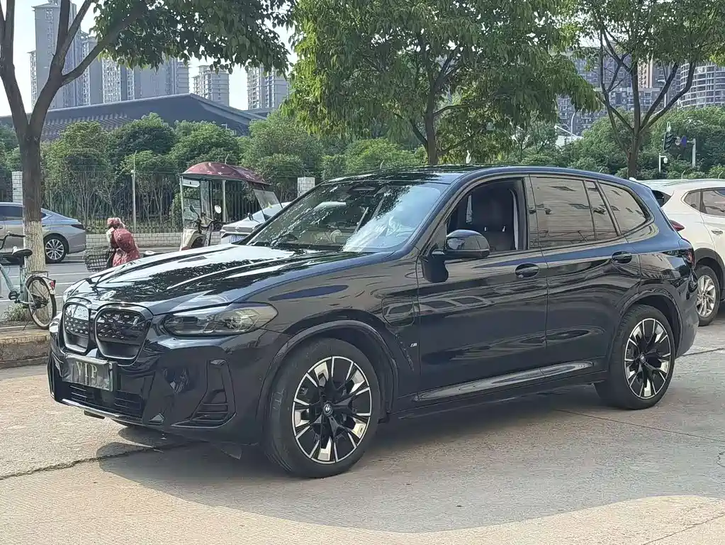 BMW iX3 2022 Modified Leading Model купить на сайте DeffCars
