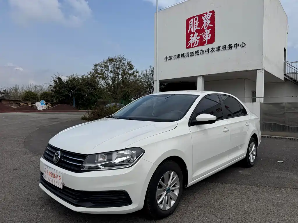 Santana 2016 1.4L Manual Fashion Edition купить на сайте DeffCars