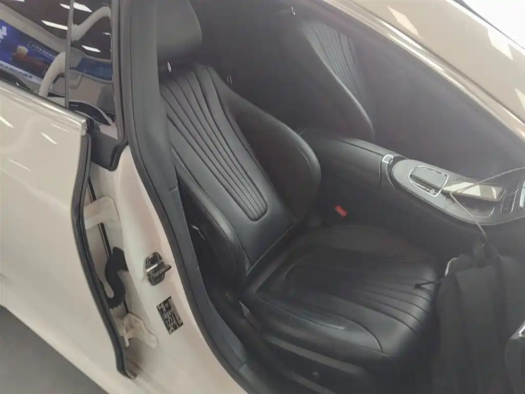 Mercedes-Benz CLS 2018 CLS 350 4MATIC купить на сайте DeffCars