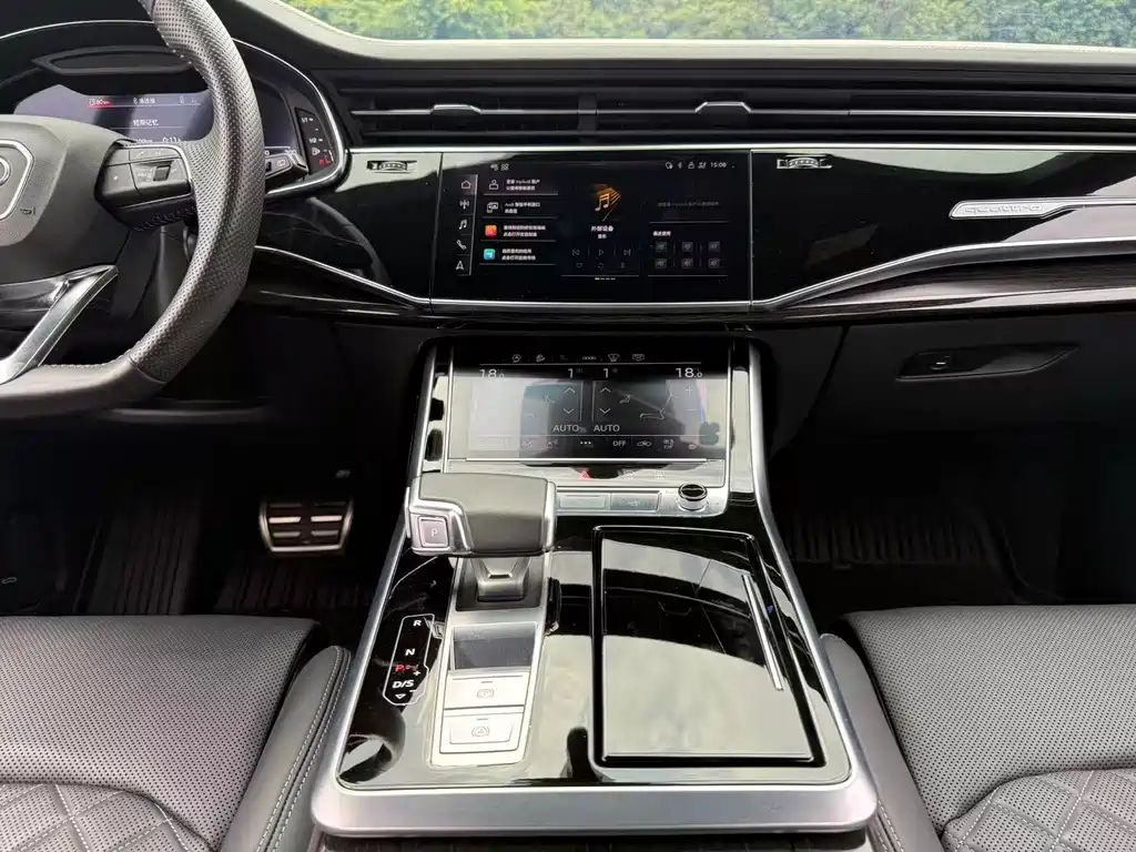 Audi Q8 2021 55 TFSI Dark Knight Limited Edition купить на сайте DeffCars