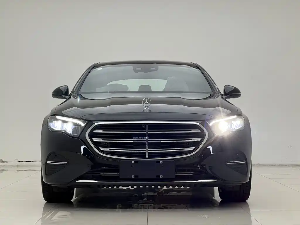 Mercedes-Benz E-Class 2024 E 300 L Luxury Model купить на сайте DeffCars