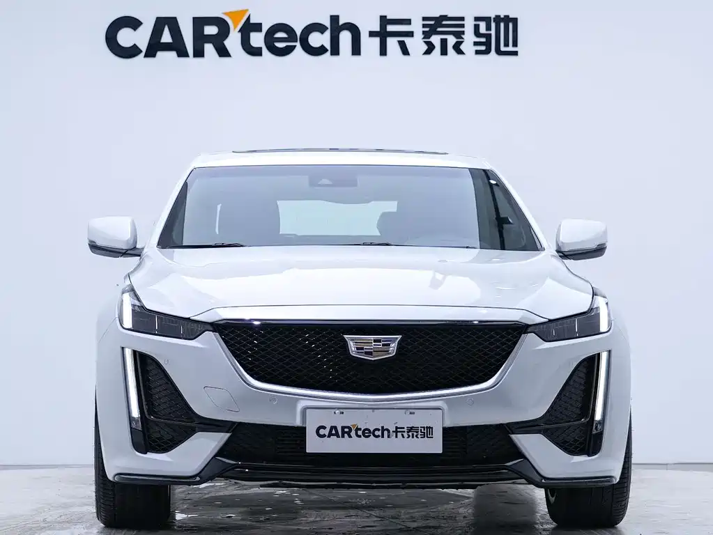 Cadillac CT5 2023 28T Premium Model купить на сайте DeffCars