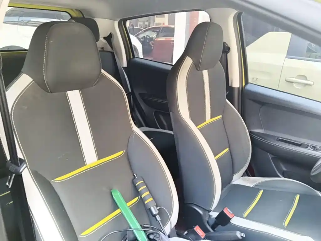 Huaxianzi 2021 150km aggressive model купить на сайте DeffCars