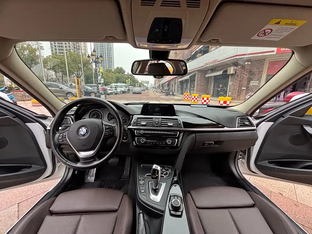 BMW 3 Series 2018 320Li Fashion Model купить на сайте DeffCars