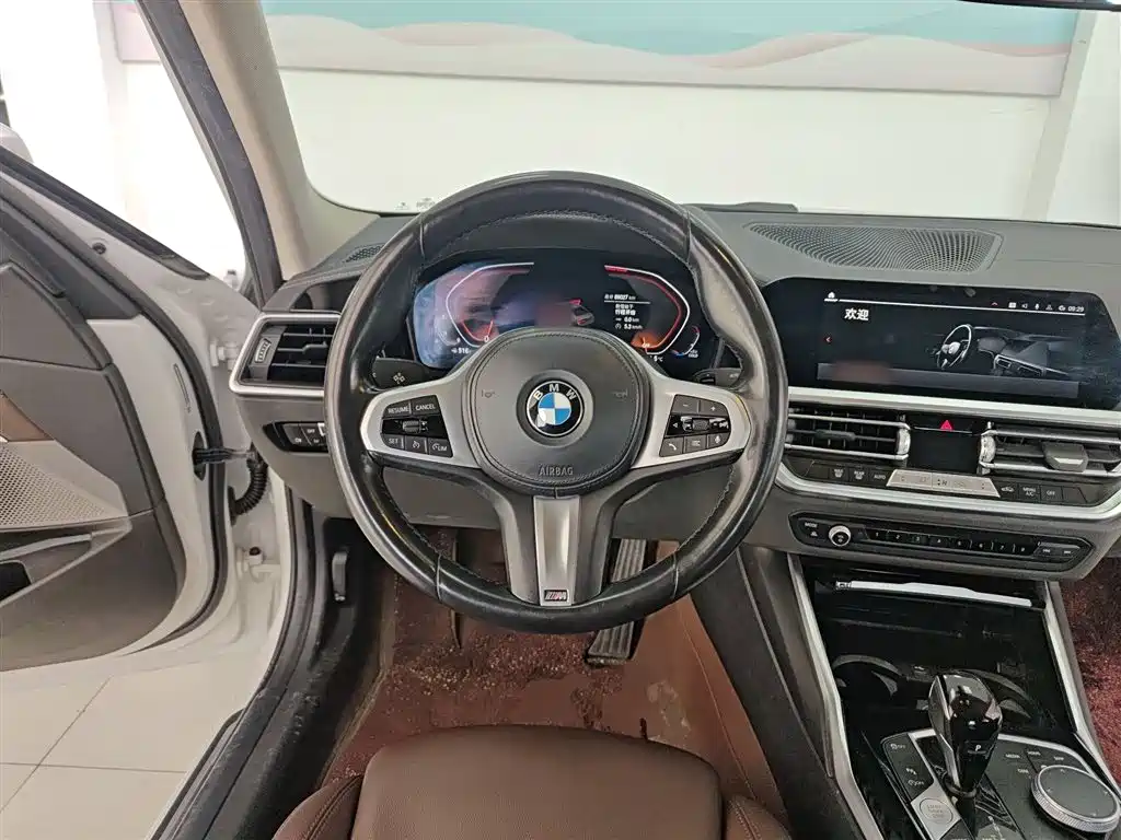 BMW 3 Series 2022 facelift 320Li M Sports Package купить на сайте DeffCars