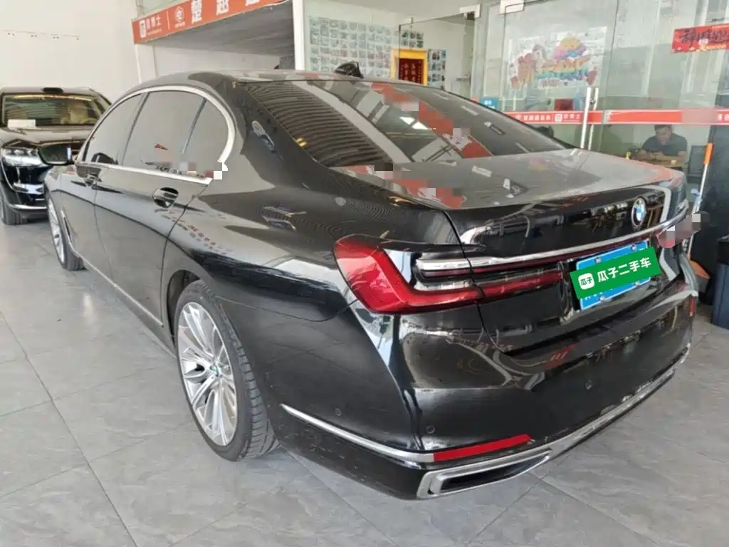BMW 7 Series 2021 740Li Leading Luxury Package купить на сайте DeffCars