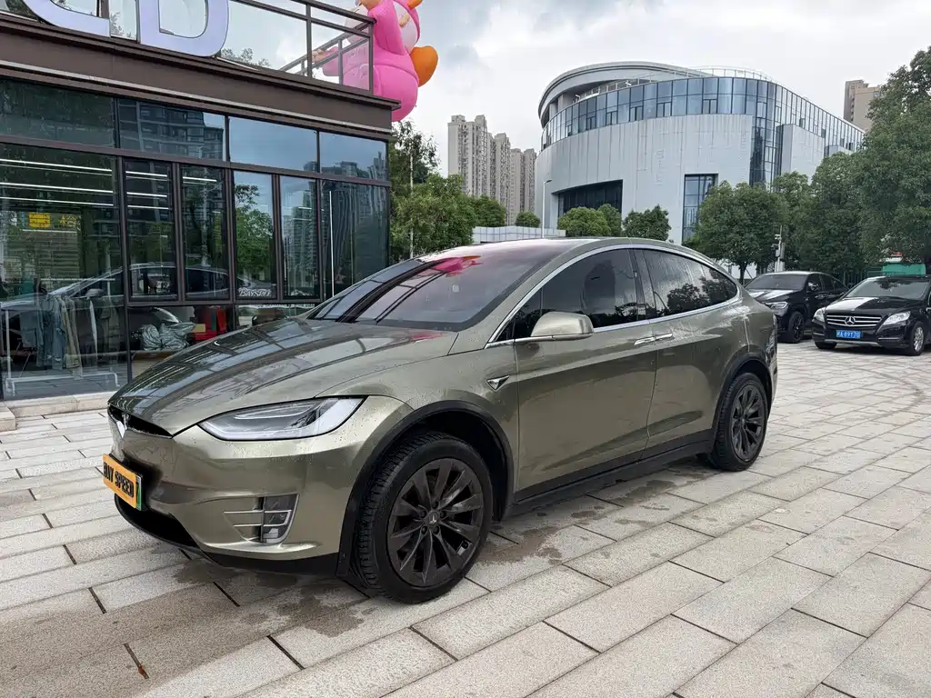 Model X 2017 Model X 100D Long Range Edition купить на сайте DeffCars