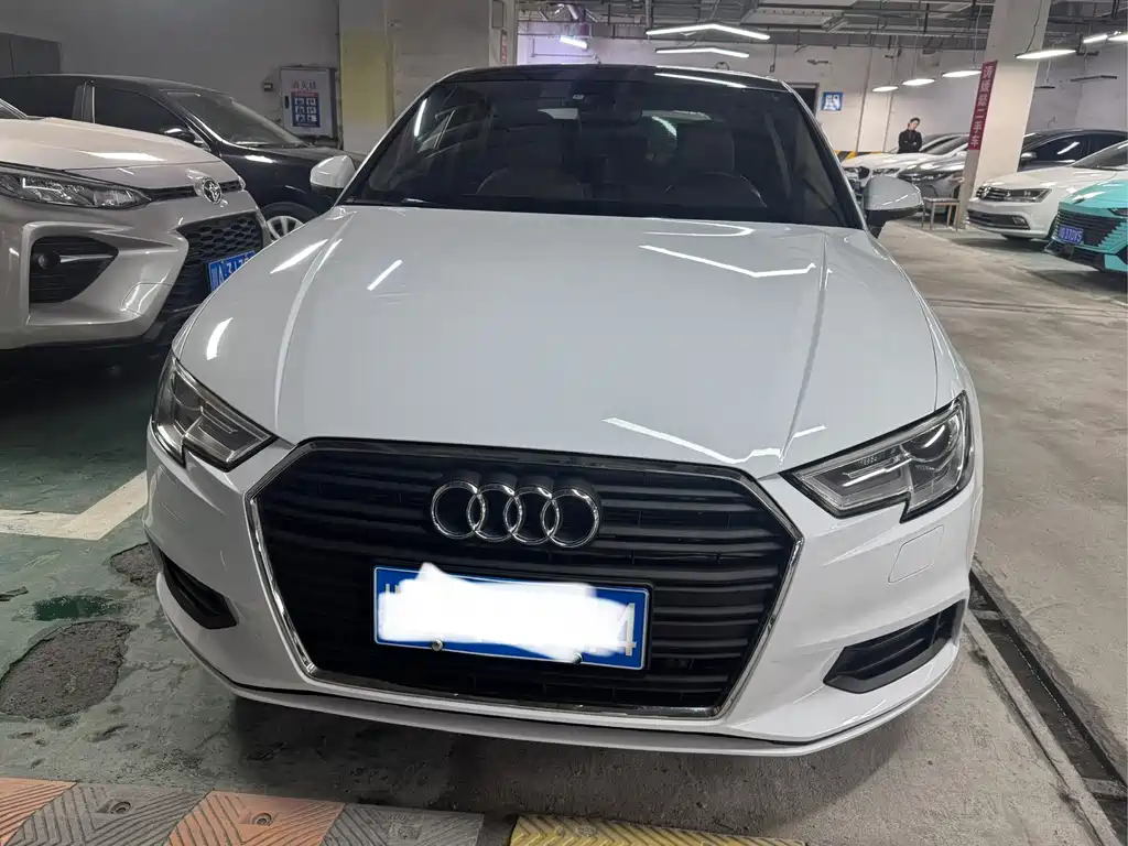 Audi A3 2017 Limousine 35 TFSI Enterprising купить на сайте DeffCars