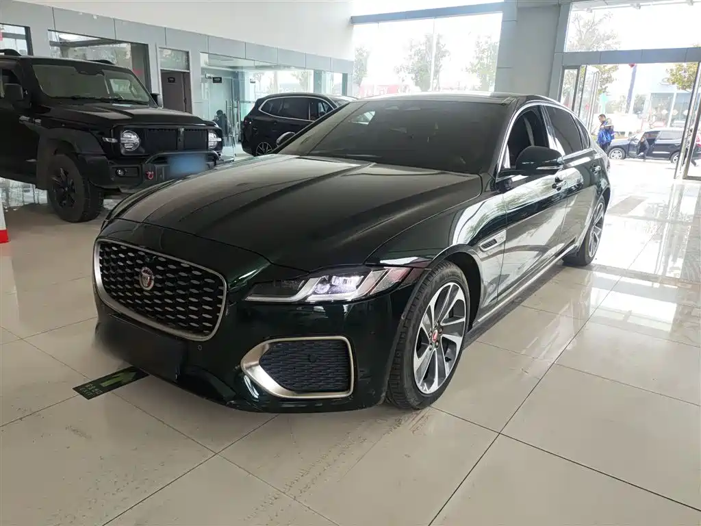 Jaguar XFL 2022 XFL 2.0T P200 2WD Elite Deluxe Edition купить на сайте DeffCars