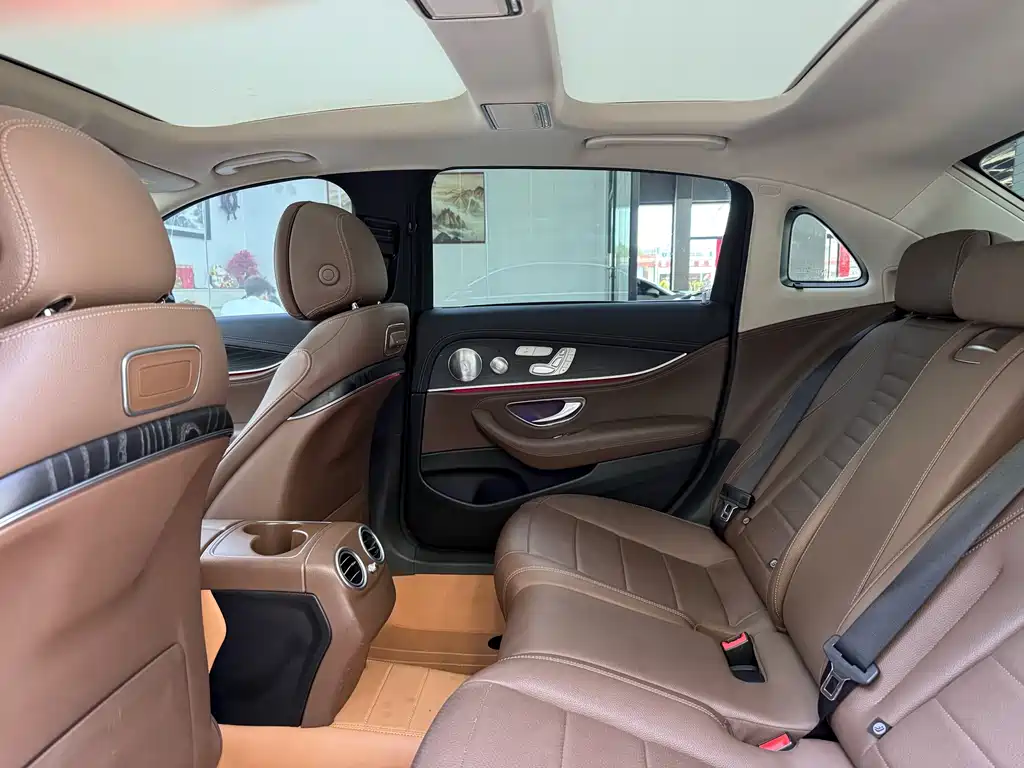 Mercedes-Benz E-Class 2020 Facelift E 300 L Special Edition купить на сайте DeffCars