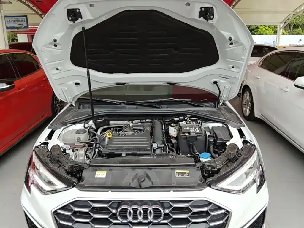 Audi A3 2024 A3L Limousine 35 TFSI Fashionable and Sporty купить на сайте DeffCars