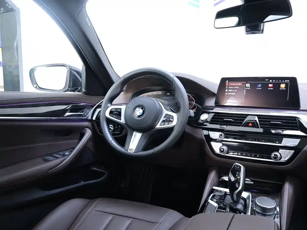 BMW 5 Series 2020 525Li M Sports Package купить на сайте DeffCars