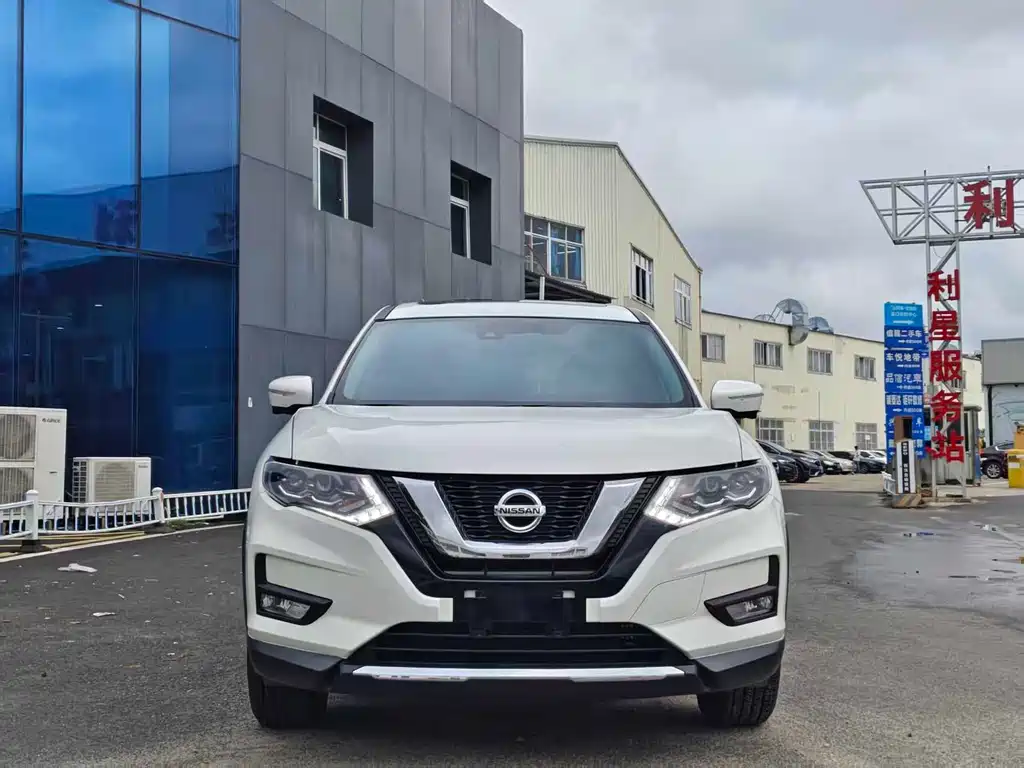 X-Trail 2023 Classic 2.0L 2WD Intelligent Link Premium Edition купить на сайте DeffCars