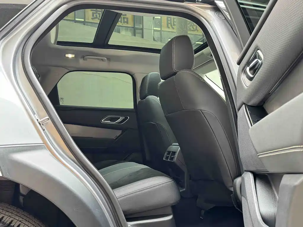 Range Rover Velar 2022 250PS купить на сайте DeffCars