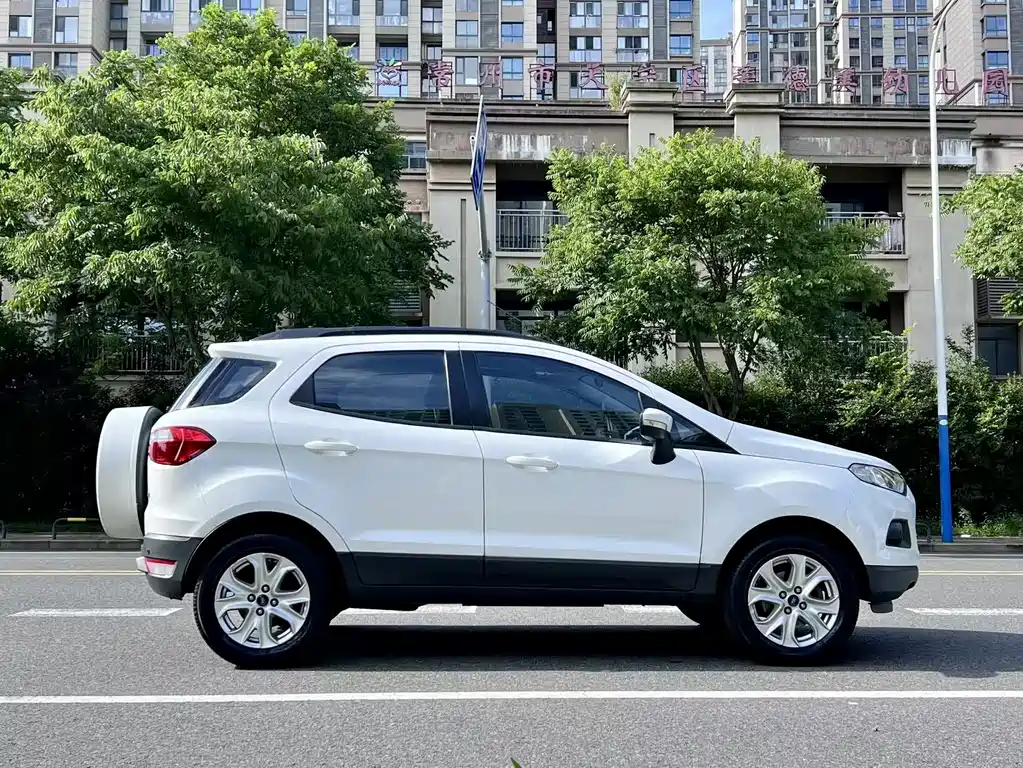 Yibo 2013 1.5L automatic fashion model купить на сайте DeffCars