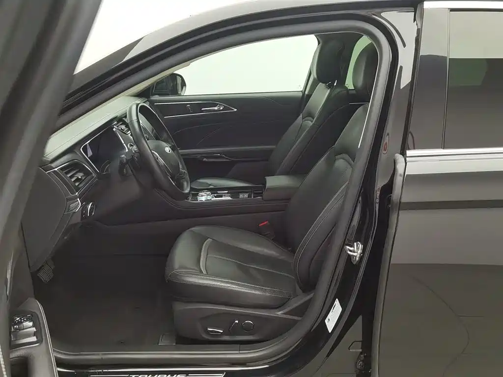 Taurus 2017 EcoBoost 245 Luxury купить на сайте DeffCars