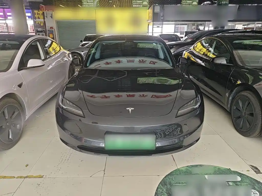 Model 3 2025款 后轮驱动版 купить на сайте DeffCars