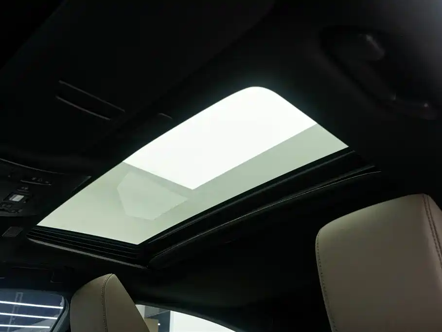 Lexus ES 2022 200 Excellence Edition купить на сайте DeffCars