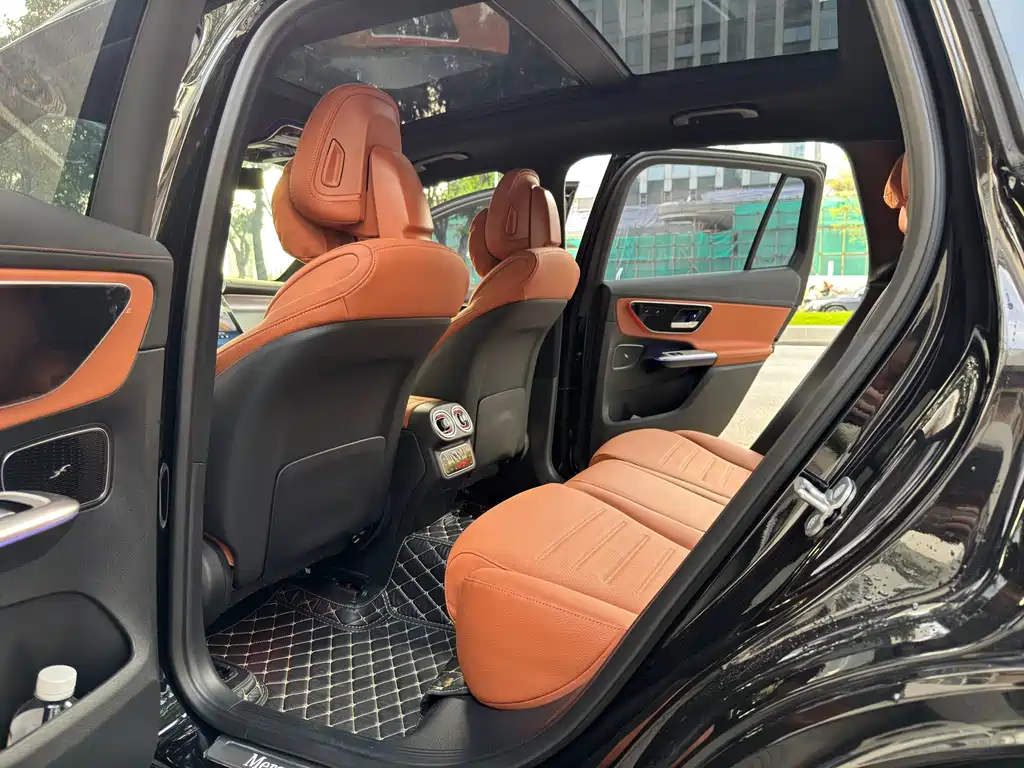 Mercedes-Benz GLC 2024 GLC 260 L 4MATIC luxury model 5 seats купить на сайте DeffCars