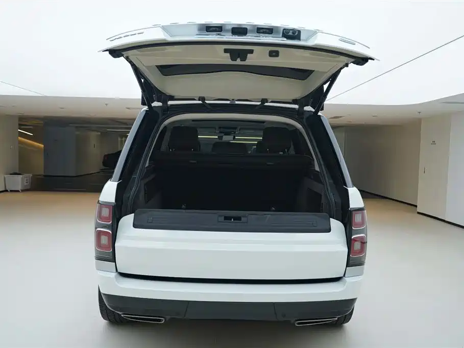 Range Rover 2018 3.0 SC V6 Vogue Extended Edition купить на сайте DeffCars