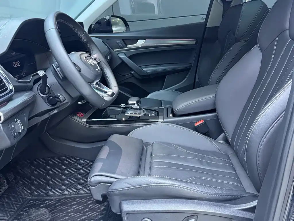 Audi Q5L 2022 40T RS Kit Burning Speed ​​Type купить на сайте DeffCars