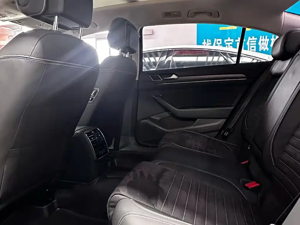 Magotan 2020 330TSI DSG luxury model купить на сайте DeffCars