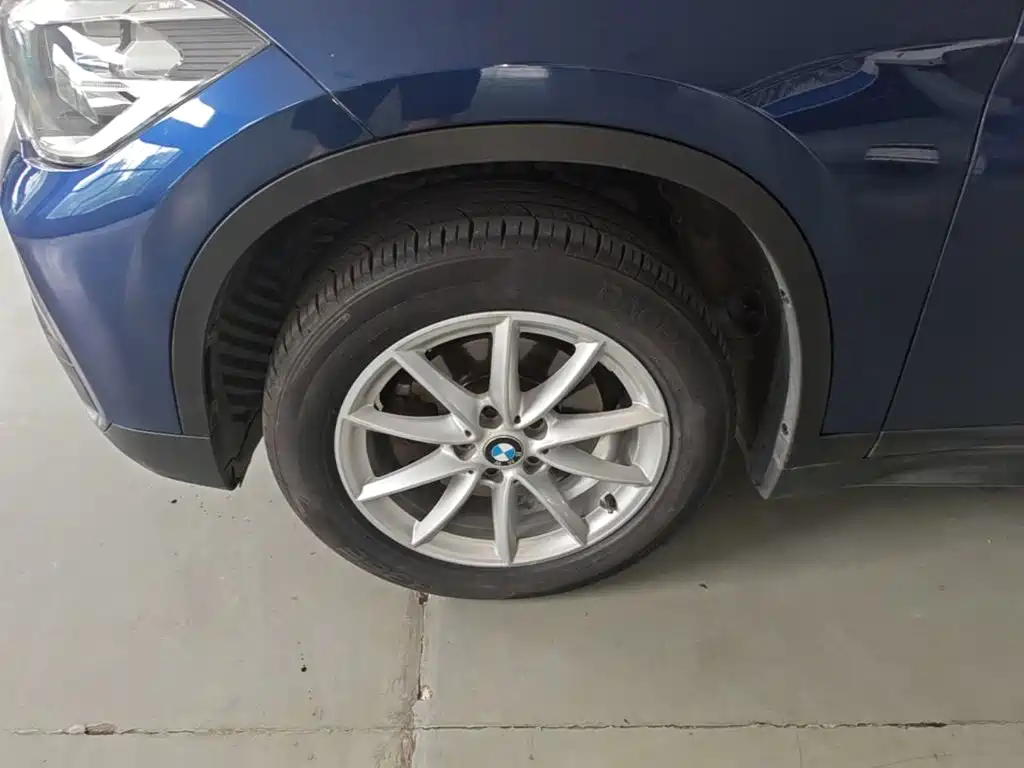 BMW X1 2019款 sDrive18Li 时尚型 купить на сайте DeffCars