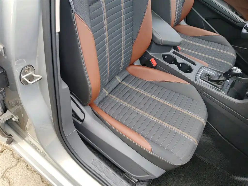Lavida 2018 280TSI DSG Comfort Edition National V купить на сайте DeffCars