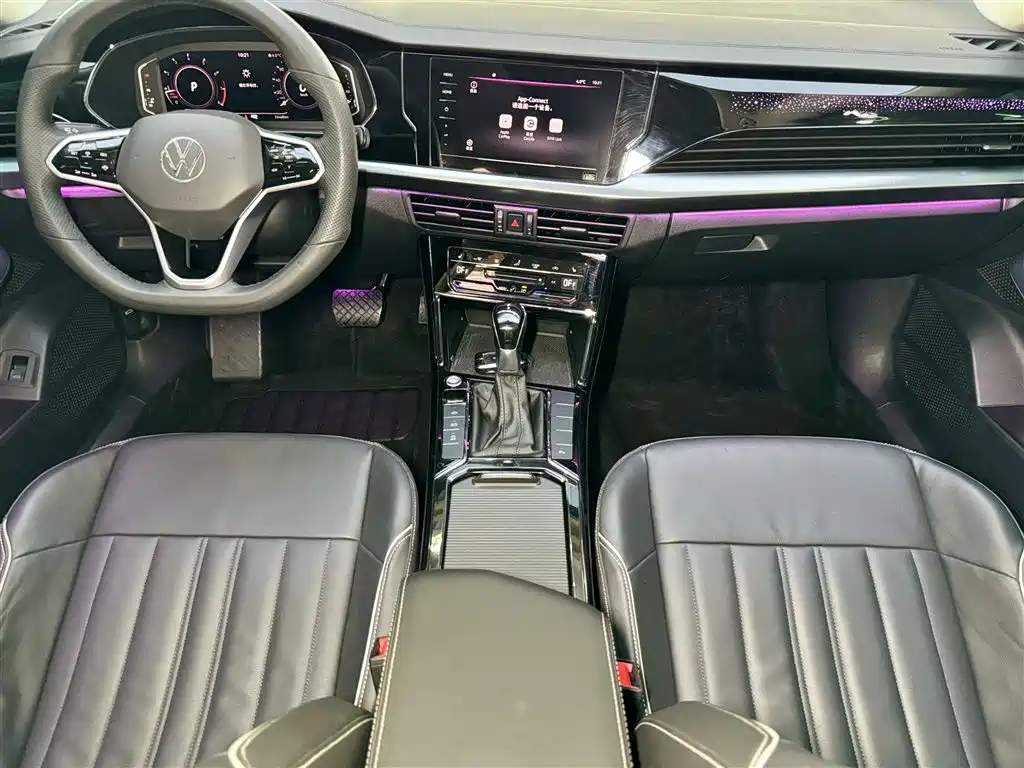 Passat 2023 330TSI Starry Sky Elite Edition купить на сайте DeffCars