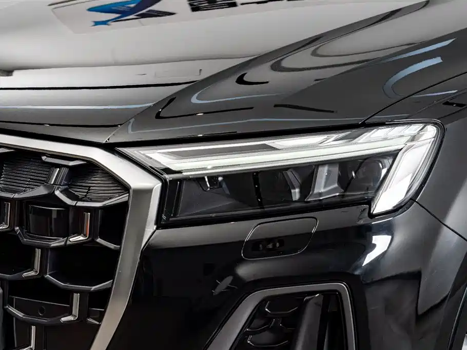 Audi Q7 2024 45 TFSI quattro S line sports купить на сайте DeffCars
