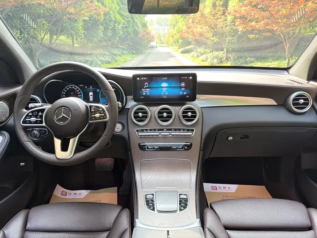 Mercedes-Benz GLC 2021 GLC 260 L 4MATIC luxury model купить на сайте DeffCars
