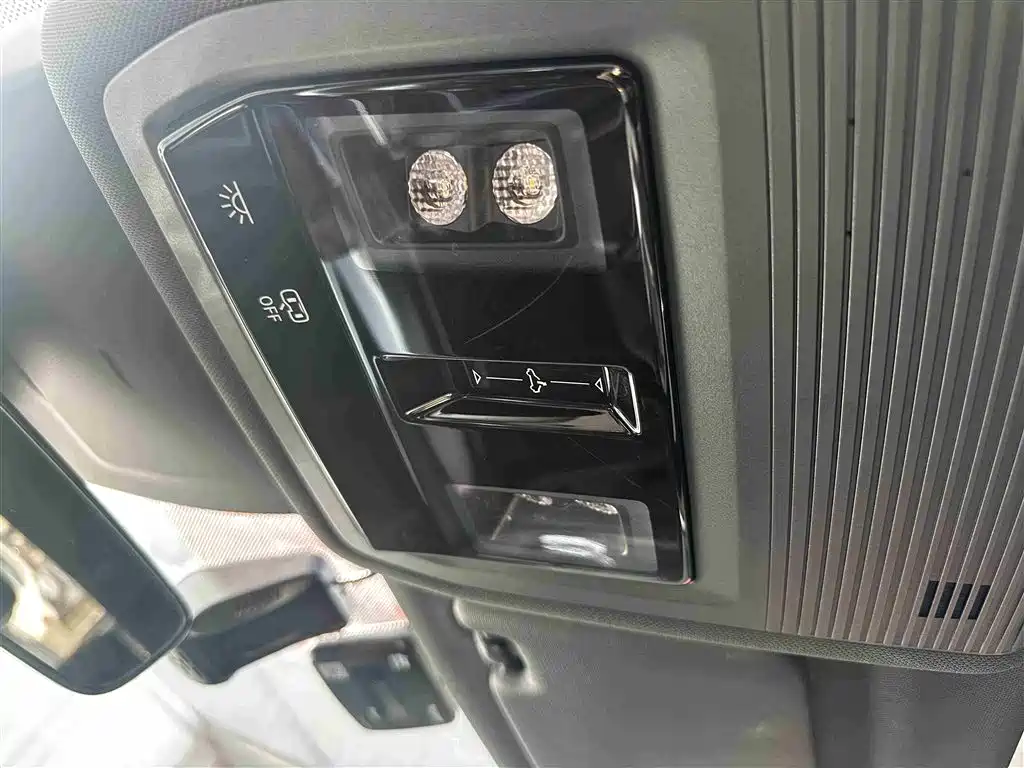 Golf 2021 280TSI DSG R-Line купить на сайте DeffCars