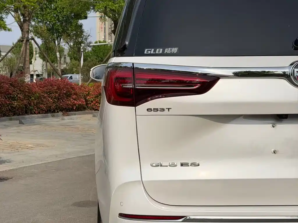 Buick GL8 2021 ES Lu Zun 653T flagship model купить на сайте DeffCars