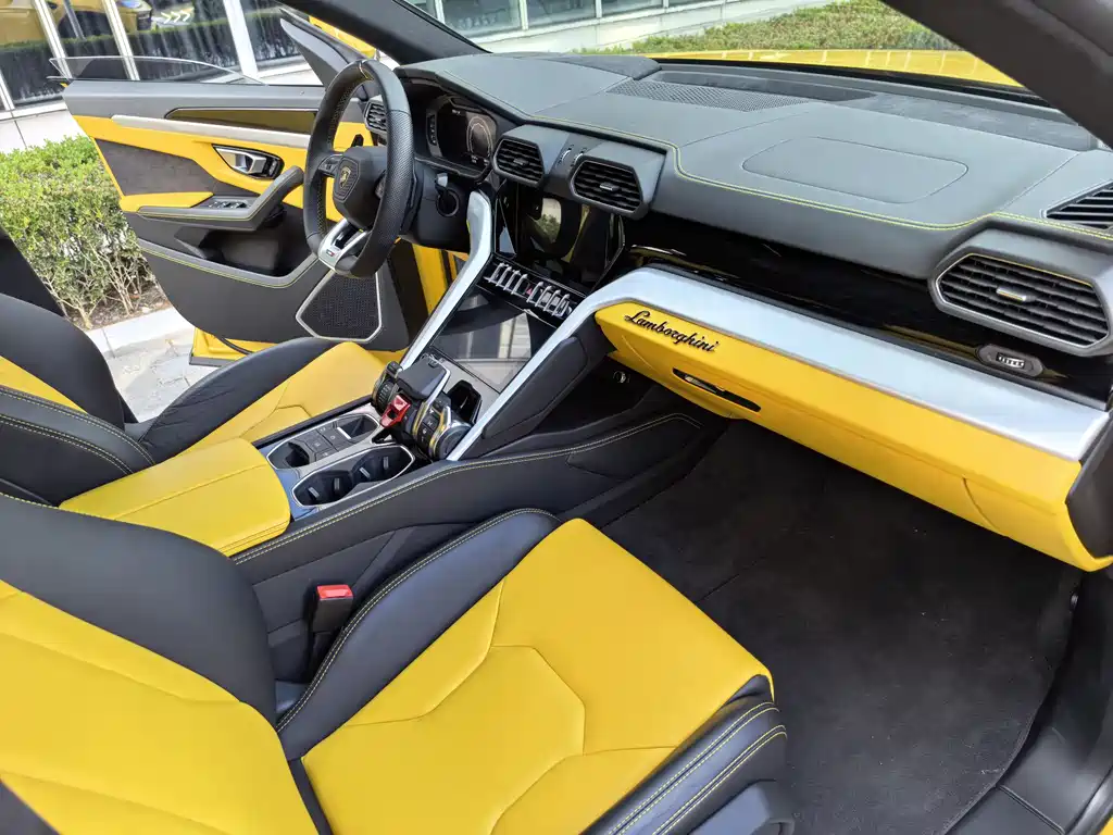 Urus 2021 4.0T V8 купить на сайте DeffCars