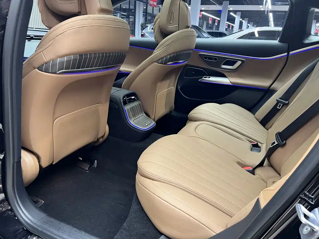 Mercedes-Benz E-Class New Energy 2024 E 350 e L plug-in hybrid sports sedan купить на сайте DeffCars