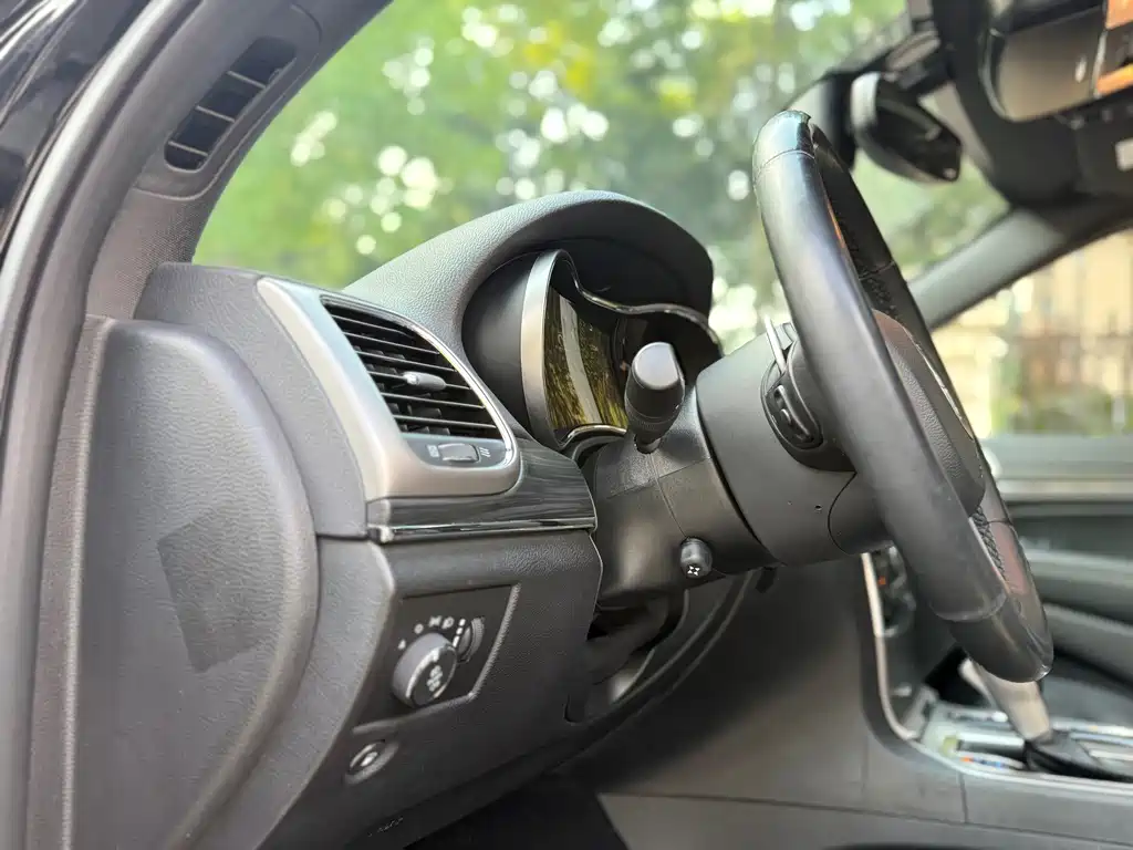 Grand Cherokee (импорт) 2020 3.0L Elite Navigation Edition купить на сайте DeffCars