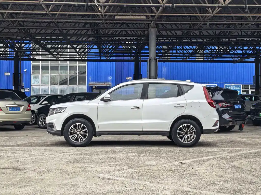 Vision X6 2018 1.8L manual 4G interconnected luxury model купить на сайте DeffCars