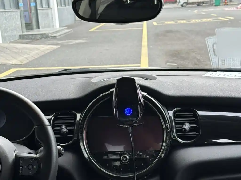 Mini 2022 1.5T COOPER Classic Five-Door Edition купить на сайте DeffCars
