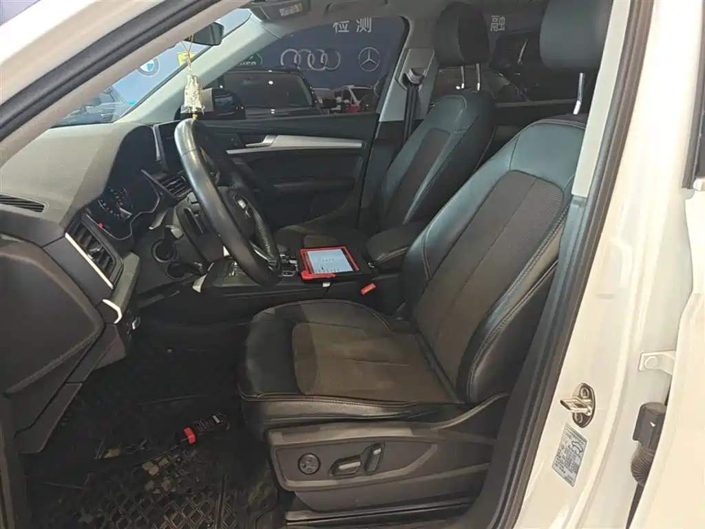 Audi Q5L 2020 40 TFSI Honorable and Enterprising купить на сайте DeffCars