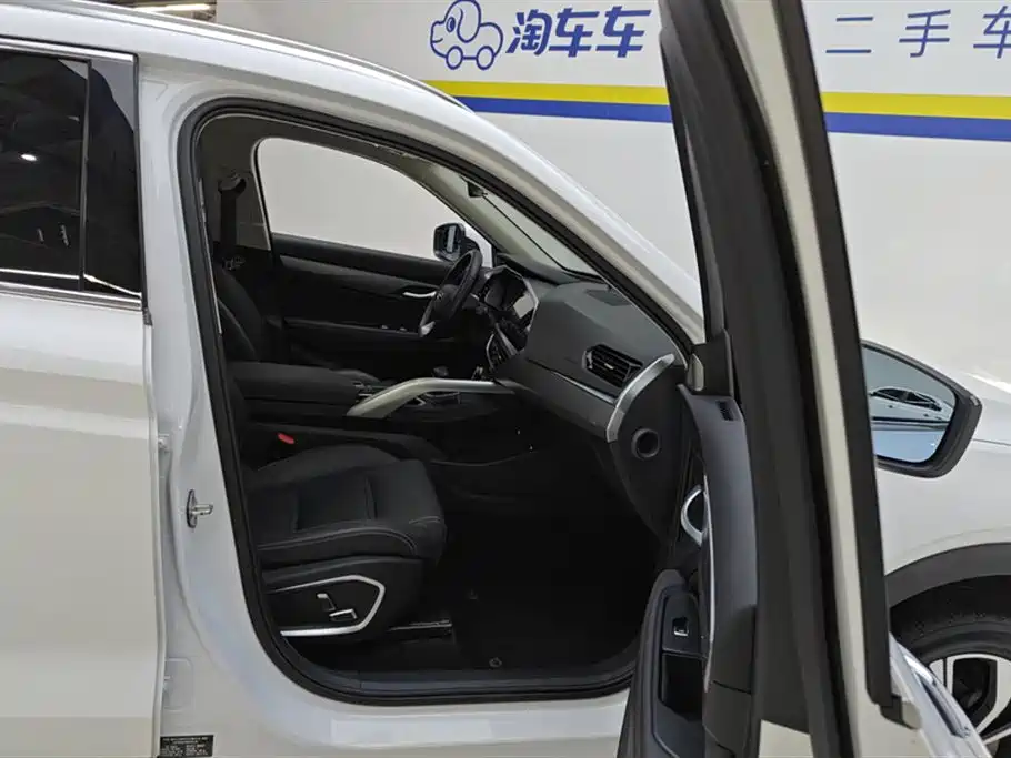 Xingyue S 2021 2.0TD DCT two-wheel drive lightning version купить на сайте DeffCars