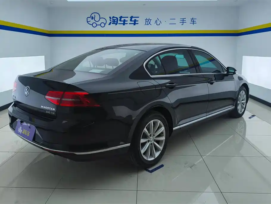 Magotan 2019 280TSI DSG leading model National VI купить на сайте DeffCars