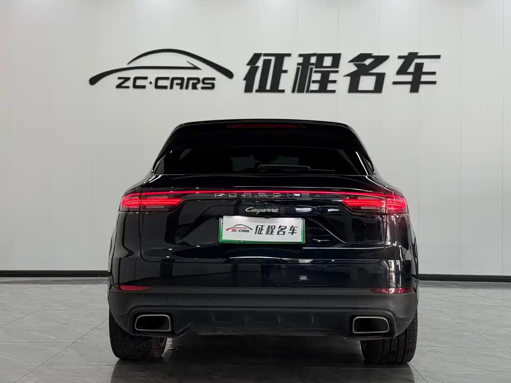 Cayenne New Energy 2020 Cayenne E-Hybrid 2.0T купить на сайте DeffCars