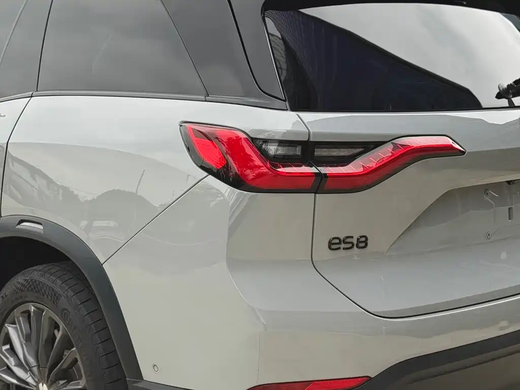 NIO ES8 2020 485KM six-seater version купить на сайте DeffCars