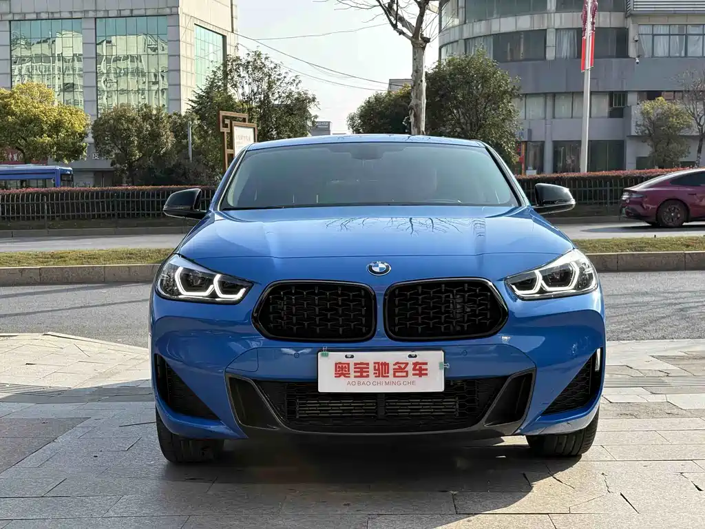 BMW X2 2023 sDrive25i M Sports Night Edition купить на сайте DeffCars