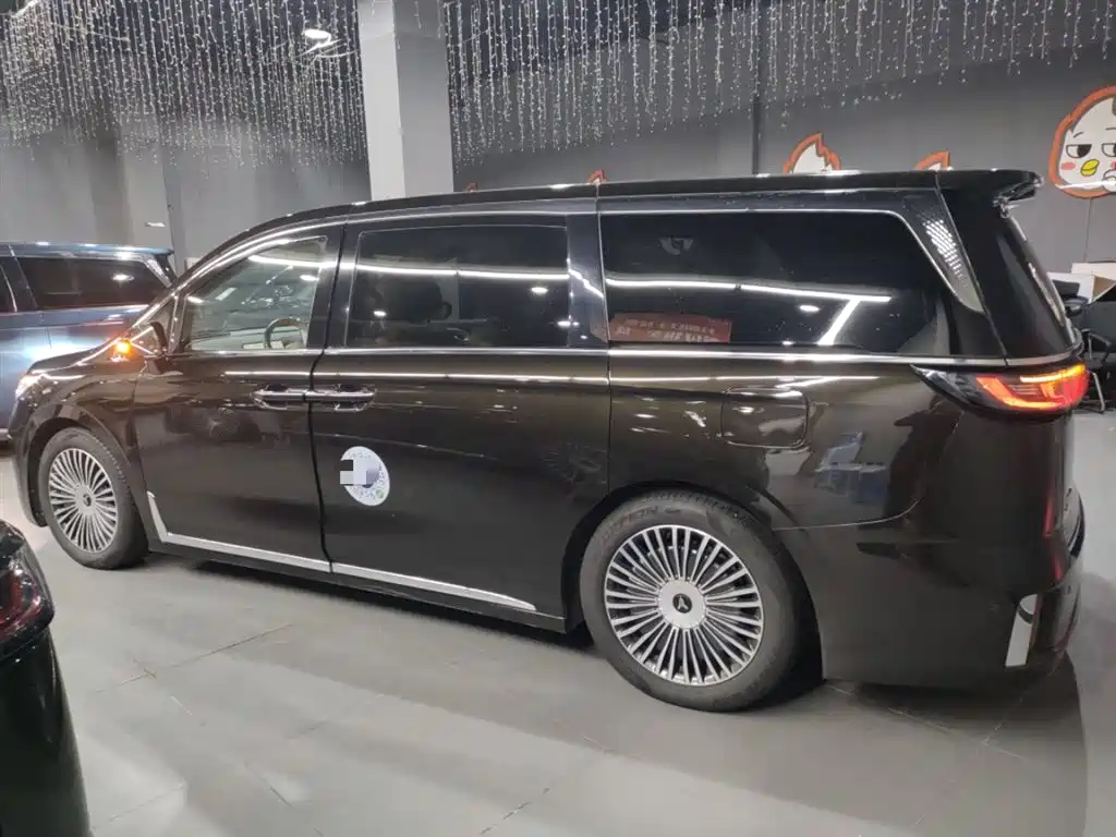 Lantu Dreamer 2025 PHEV four-wheel drive flagship Kunpeng version купить на сайте DeffCars