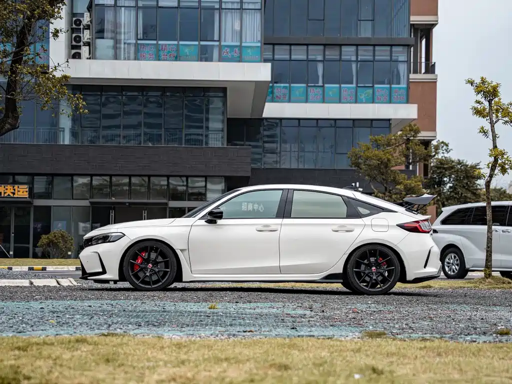 Civic imported 2023 2.0T 420TURBO TYPE R купить на сайте DeffCars