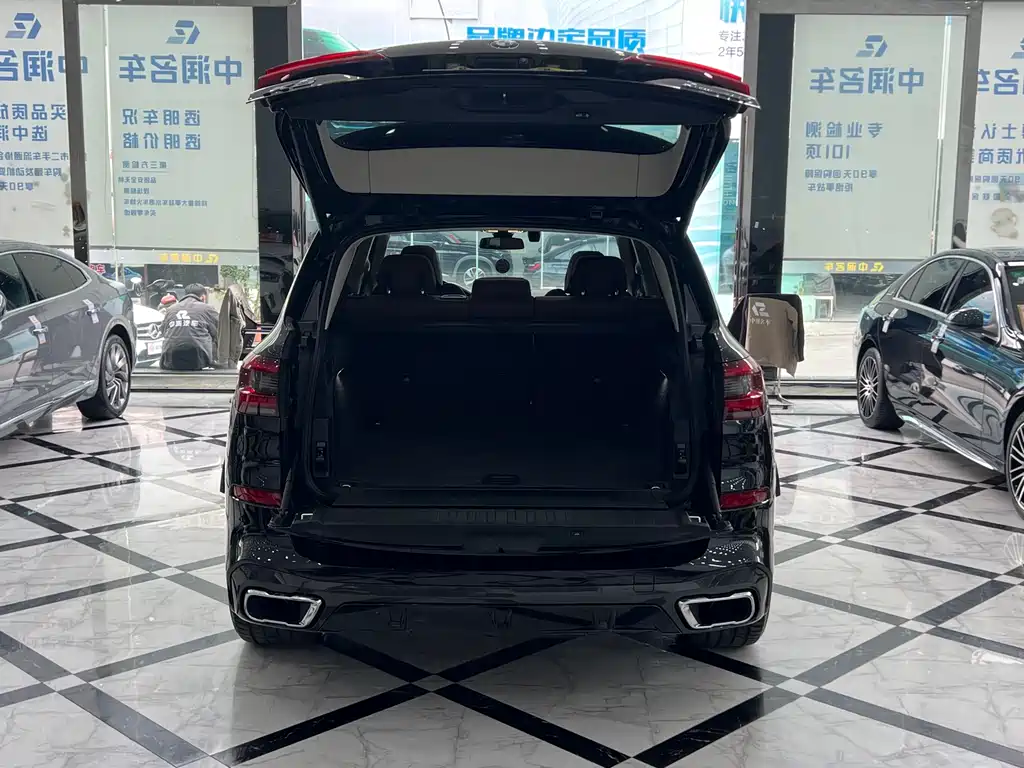 BMW X5 2022 xDrive 40Li M Sports Package купить на сайте DeffCars