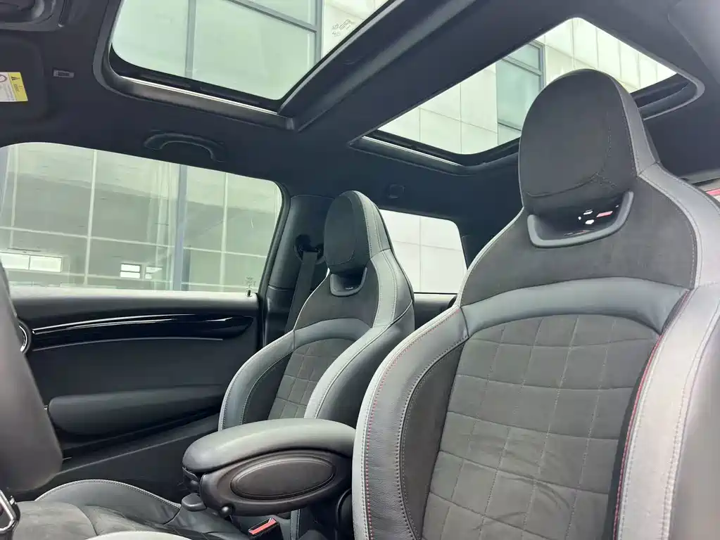 JCW 2021 2.0T JOHN COOPER WORKS ALL-IN купить на сайте DeffCars