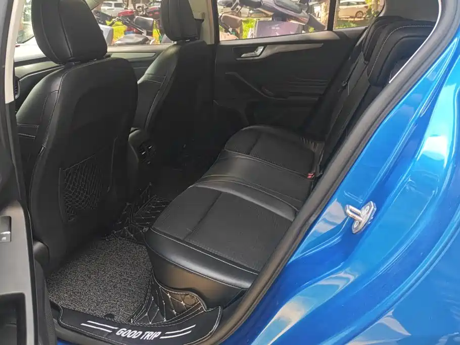 Focus 2020 Hatchback EcoBoost 180 Automatic NeochaEDGE купить на сайте DeffCars