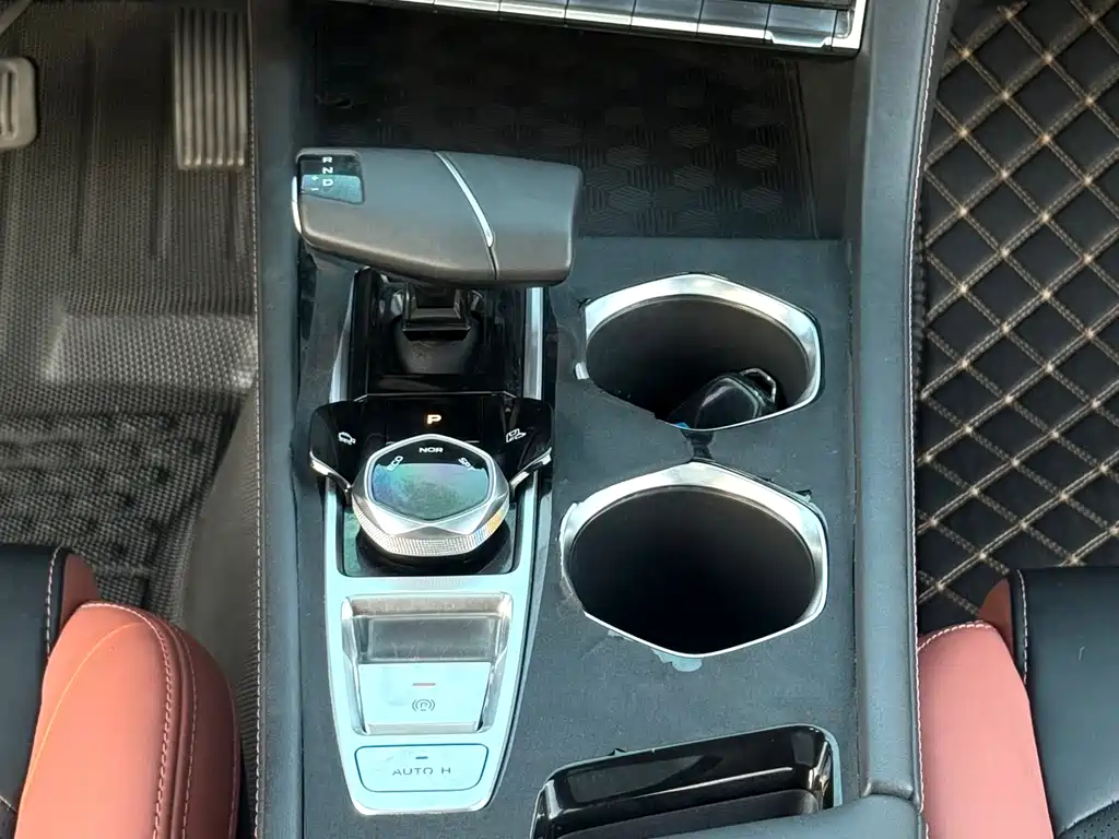 EADO 2022 PLUS Blue Whale NE 1.4T GDI DCT Premium Edition купить на сайте DeffCars